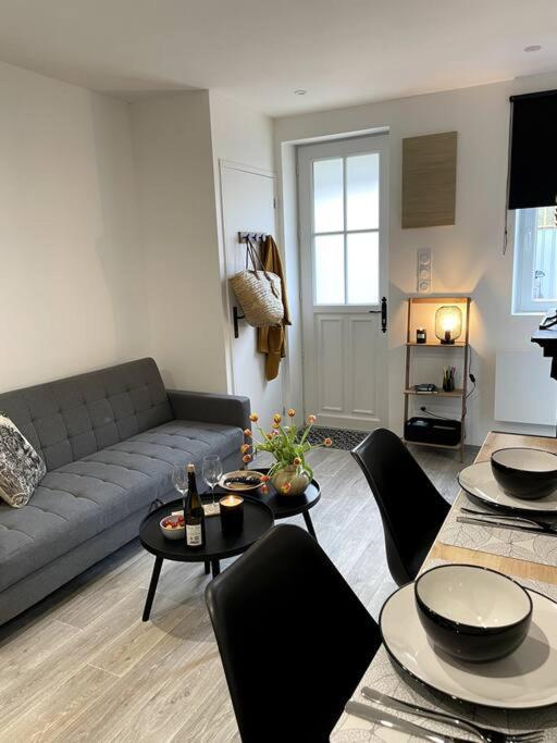 Bel Appartement Sur Cour Plein Centre Ville Et Parking Moulins  Exteriör bild